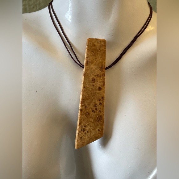 Colorado Box Elder Burl Wood Necklace, chocolate brown nylon adjustable cord - Picture 4 of 9